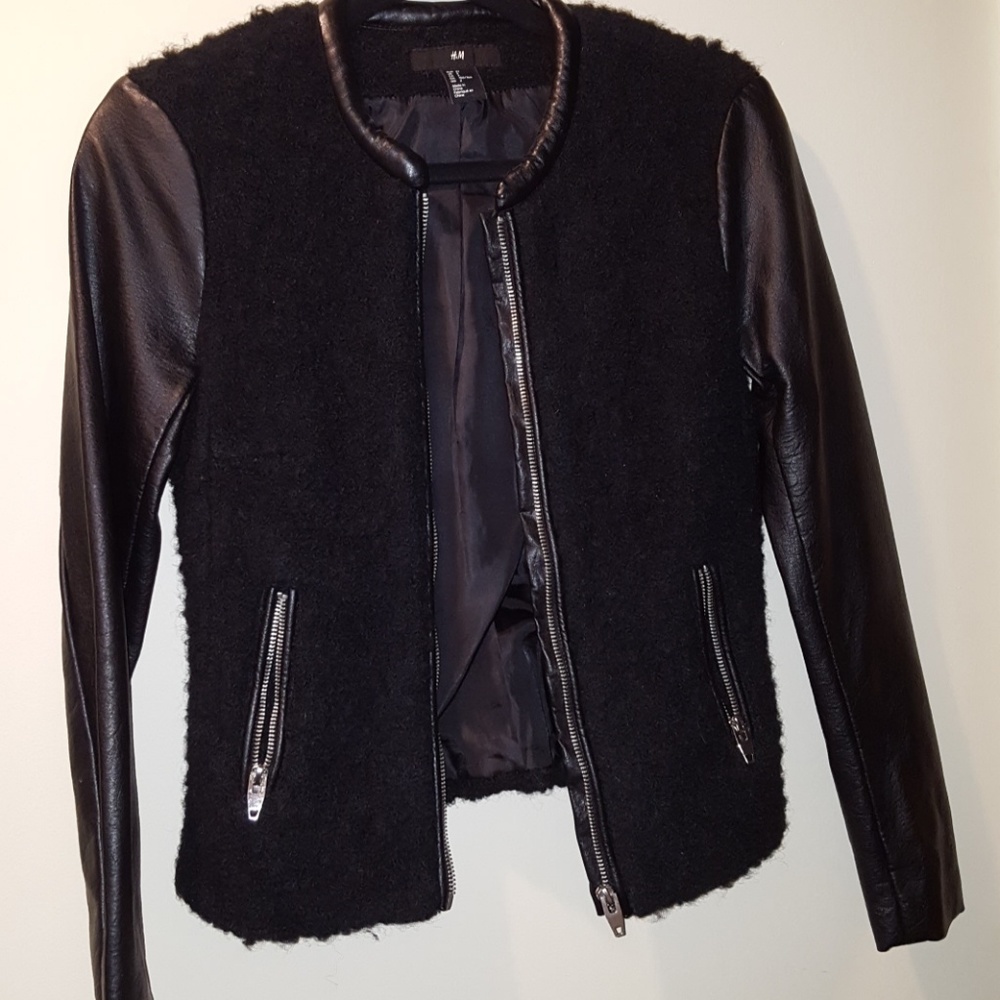 Black jacket - Picture 2 of 4